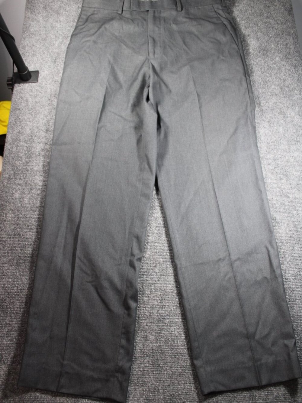 Perry Ellis Portfolio Men's Charcoal Gray Travel Luxe Pants 33x32